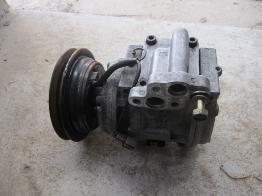 ขายคอมแอร์รถยนต์มือสอง พร้อมสาย