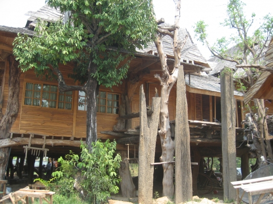 ISUZU   ROCKY    175  แรง   ติดเครน 855,000 บาท