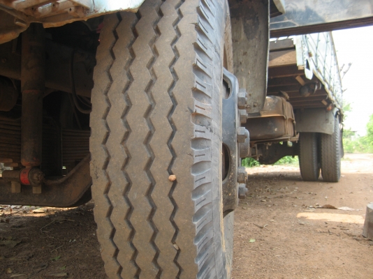 ISUZU   ROCKY    175  แรง   ติดเครน 855,000 บาท