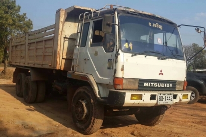 MITSU MA กะบอกดั้มพร้อมกะบะ KC ยกลงจาก MA พร้อมคัชีเทียม แยกขายครับ 108000 ตัวรถก็ขายครับ หัวคัชีเล่มพร้อมโอน