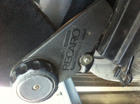 ขายเบาะRECAROแท้ ตาข่าย สภาพสวย ขายเบาะRECAROแท้ ตาข่าย สภาพสวย