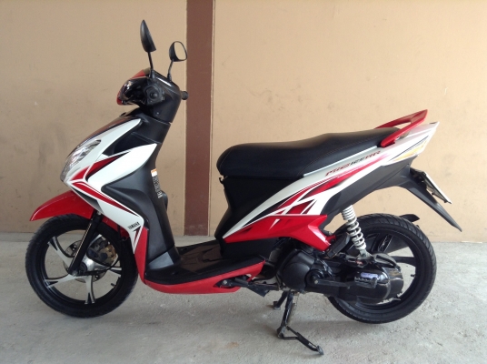 ขาย!!!มีโอตัวใหม่125cc ล้อแม็ก ปี53 รถเครื่องดีคับ ทะเบียนครบ