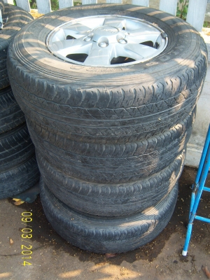 แม็คพร้อมยาง 245 70 16 สภาพดีปี11