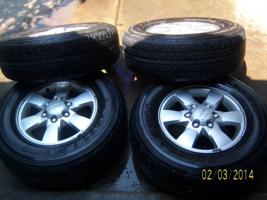 แม็คพร้อมยาง 245 70 16 สภาพดีปี11