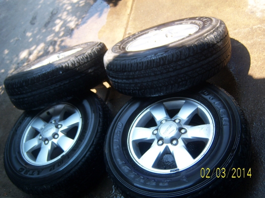 แม็คพร้อมยาง 245 70 16 สภาพดีปี11