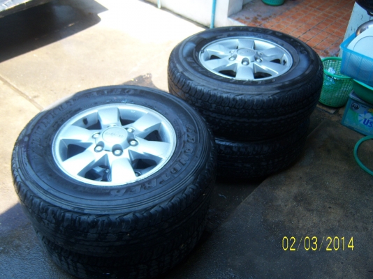 แม็คพร้อมยาง 245 70 16 สภาพดีปี11