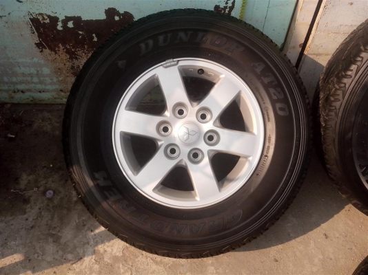 ขายแม๊ก ปาเจโร่ พร้อมยางปี 2012 ครบชุด 245/70/16 ชุดละ 7,900 บาท มารับเอง