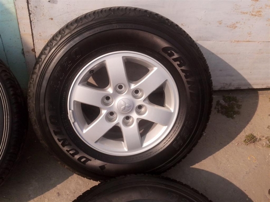 ขายแม๊ก ปาเจโร่ พร้อมยางปี 2012 ครบชุด 245/70/16 ชุดละ 7,900 บาท มารับเอง ขายแม๊ก ปาเจโร่ พร้อมยางปี 2012 ครบชุด 245/70/16 ชุดละ 7,900 บาท มารับเอง