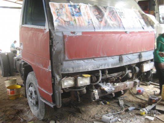 KT  925   เครื่อง  HO 7 C  195 แรง    695,000บาท