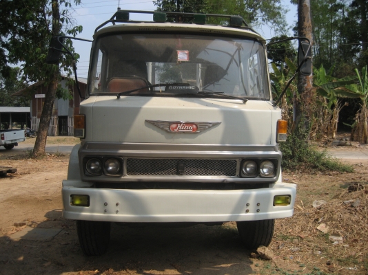 KT  925   เครื่อง  HO 7 C  195 แรง    695,000บาท