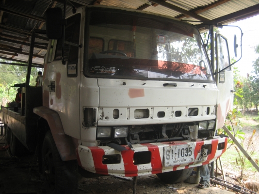 KT  925   เครื่อง  HO 7 C  195 แรง    695,000บาท