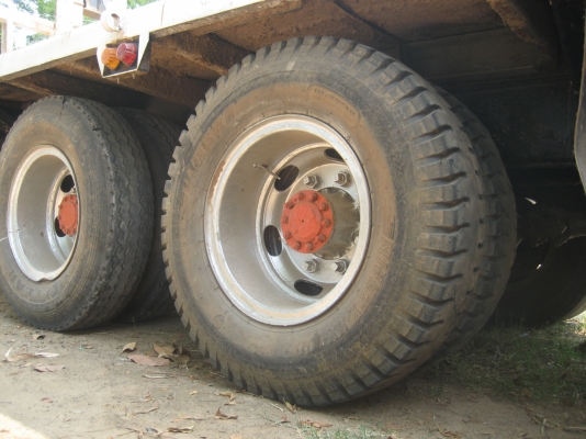 KT  925   เครื่อง  HO 7 C  195 แรง    695,000บาท