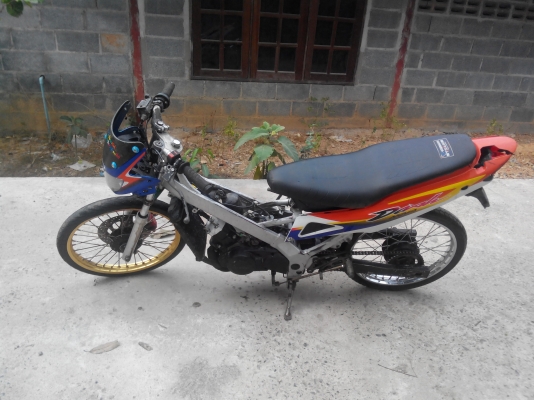 ขาย แดช  6500  บาท  ตามสภาพราคาคุยได้นิดหน่อยครับ