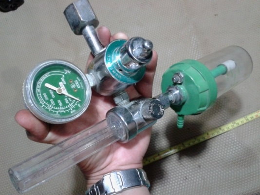 COMPRESSED GAS REGULATOR  GENERICO