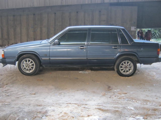 Volvo 760 ปี89 ติดแก๊สLPG เกียร์ออโต 38000 ขับทางไกลได้