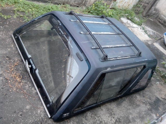 ขายหลังคาไฟเบอร์ของรถ MAZDA ตรงรุ่นแฟมิเลียเลย