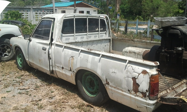 DATSUN 620 เกียรคอ.ทะเบียนสดขาดปี58 ล้มโปรเจคอีกนิดเกือบเสร็จแล้วขายคืนทุน..เครื่องสดขับกลับได้เลย