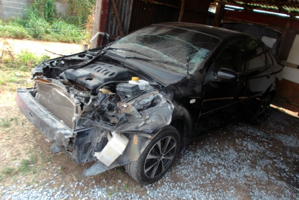 ขายด่วนรถเก่งเชบออฟต้าปี5016.LSชนท้ายชนไมเข้าถึงเครือง