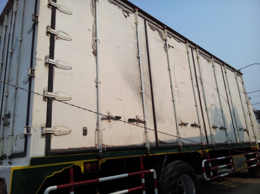 6 ล้อใหญ่ *ตู้ 10บาน* HINO  ( Euro.2 ) MEGA FG1J 212 แรงม้า *ยาว 7.20ม.* รถสวยเดิม *รถห้างแท้*