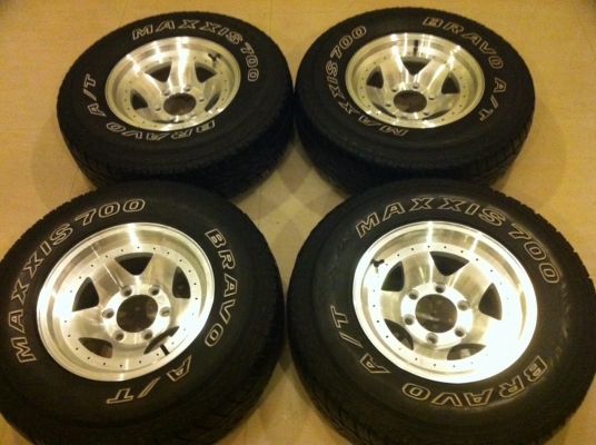 ขายล้อ 15 off road พร้อมยาง maxxis all30