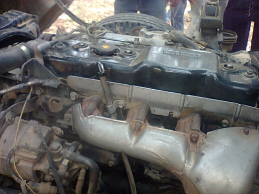ขาย หกล้อ NPR 115 F หน้าหลัง