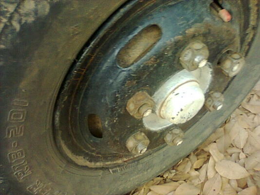 ขาย หกล้อ NPR 115 F หน้าหลัง