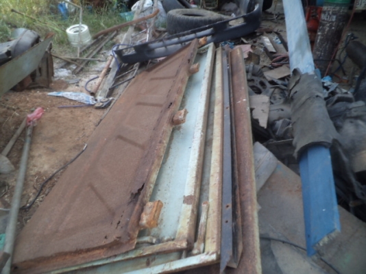 ขายฝาข้าง สามมิตร ราคาเหมารวม 7000