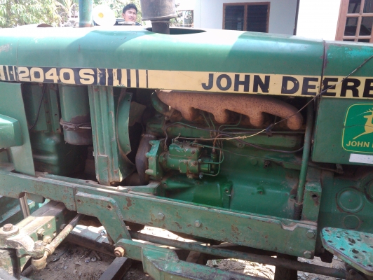 (ขายต่อครับหลุดมัดจำแล้ว)ขายรถไถ john deere สี่สูบ รถแรงมากๆ ใบมีด ผานไถครบๆ (ขายต่อครับหลุดมัดจำแล้ว)ขายรถไถ john deere สี่สูบ รถแรงมากๆ ใบมีด ผานไถครบๆ
