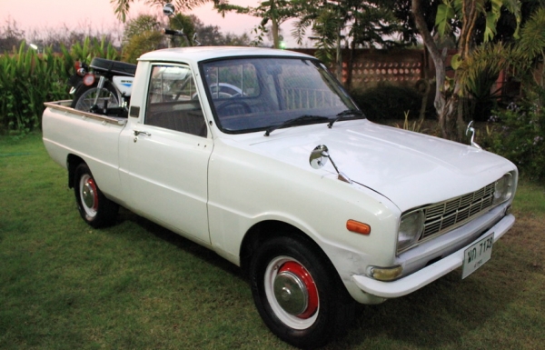 ขายมาสด้า 1000เกียร์คอ ทะเบียนเต็มพร้อมโอน กระจังหน้าอลูมิเนียม ขายมาสด้า 1000เกียร์คอ ทะเบียนเต็มพร้อมโอน กระจังหน้าอลูมิเนียม