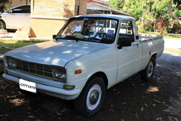 ขายมาสด้า 1000เกียร์คอ ทะเบียนเต็มพร้อมโอน กระจังหน้าอลูมิเนียม ขายมาสด้า 1000เกียร์คอ ทะเบียนเต็มพร้อมโอน กระจังหน้าอลูมิเนียม