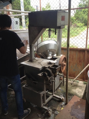 ขายชุดเครื่องทำลูกชิ้น แสตลเลส ยกชุดใหญ่ ถูกๆ ขายชุดเครื่องทำลูกชิ้น แสตลเลส ยกชุดใหญ่ ถูกๆ