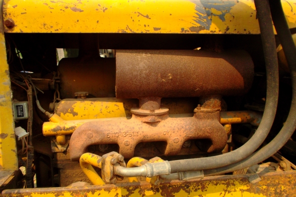 ขายด่วนแทรกเตอร์ตีนตขาบKOMATSUD50.A15ราคา195000บ