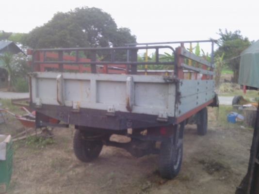 ขายรถอีแต่น ขับ 4  ล้อ กะบะกว้าง  2.10   ยาว 3.00 เมตร  เครื่อง อีสุสุ ช่วงล่างนิสสัน  สถาพพร้อมใช้