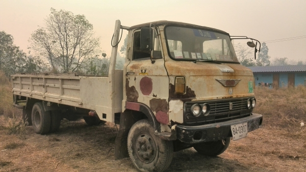 ขาย 6 ล้อ hinoแก้ไขราคาครับ 1.8 แสน พิมผิดครับ ขาย 6 ล้อ hinoแก้ไขราคาครับ 1.8 แสน พิมผิดครับ