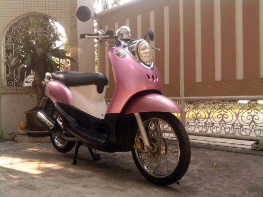 ขออนุญาติขาย Yamaha Fino 115 cc. ลายดอกไม้ โอนให้ฟรีครับ