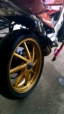 VFR 400CC อินวอยครับ  แลก สตีด / SR ขาย