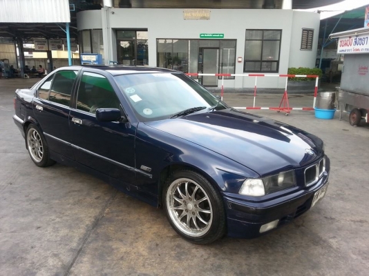 BMW 318 (นกแก้ว) ปี 95 เกียร์ออโต้ พร้อมใช้ค่ะ BMW 318 (นกแก้ว) ปี 95 เกียร์ออโต้ พร้อมใช้ค่ะ