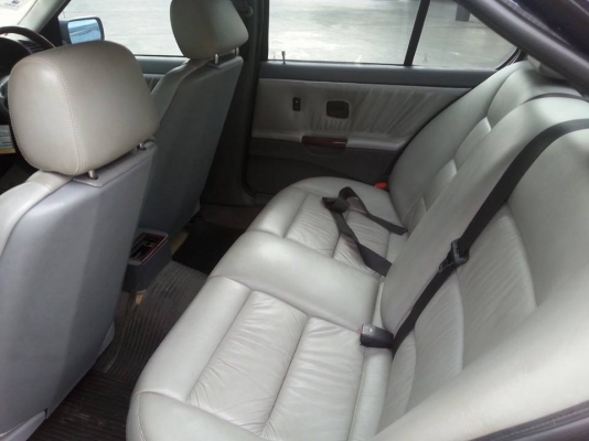 BMW 318 (นกแก้ว) ปี 95 เกียร์ออโต้ พร้อมใช้ค่ะ BMW 318 (นกแก้ว) ปี 95 เกียร์ออโต้ พร้อมใช้ค่ะ