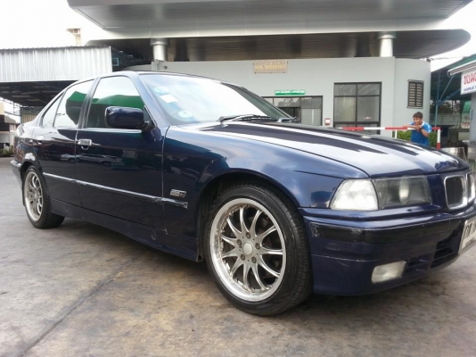 BMW 318 (นกแก้ว) ปี 95 เกียร์ออโต้ พร้อมใช้ค่ะ BMW 318 (นกแก้ว) ปี 95 เกียร์ออโต้ พร้อมใช้ค่ะ