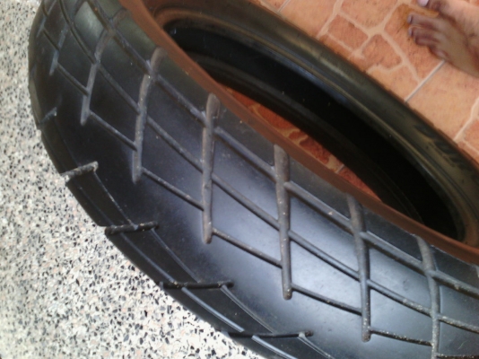 ขายยางขอบ 15 850- ขายยางขอบ 15 850-