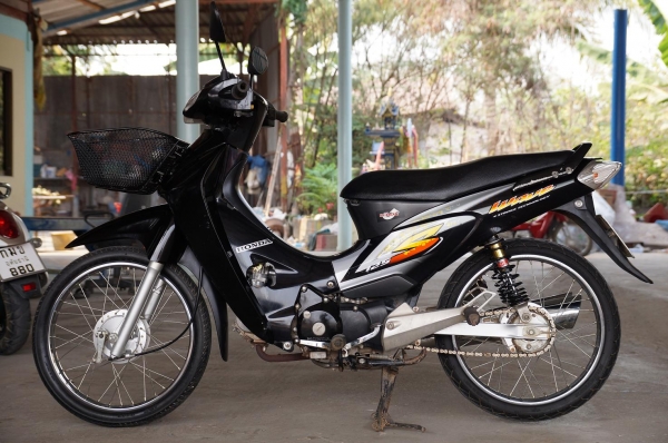 ขาย HONDA WAVE 125 รถปี 45 สภาพเดิม เดิม เครื่องดีมาก  เอกสารทะเบียนพร้อมโอน