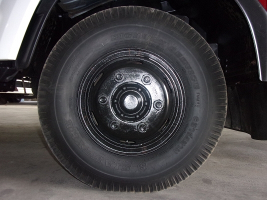 ขาย 6ล้อ อีซูซุ เครน 3ตัน 210แรง ยาว 6.50  ปี2009 รถใช้ 73180 กม. สภาพสวยเดิมเครื่องดี พร้อมใช้งาน ชมก่อนได้ครับ สนใจติดต่อ 081-9425443