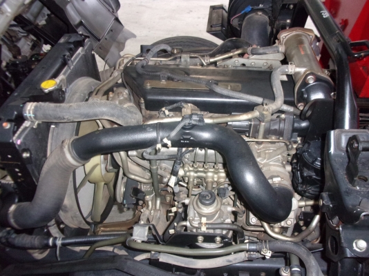 ขาย 6ล้อ อีซูซุ เครน 3ตัน 210แรง ยาว 6.50  ปี2009 รถใช้ 73180 กม. สภาพสวยเดิมเครื่องดี พร้อมใช้งาน ชมก่อนได้ครับ สนใจติดต่อ 081-9425443