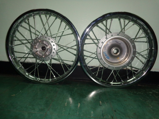 ขายล้อคลิก 125 i