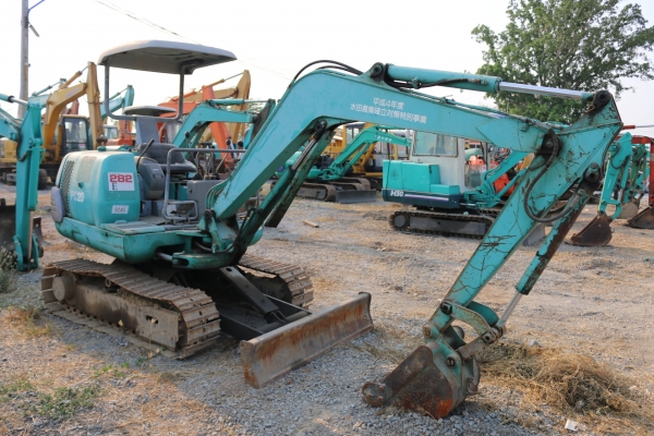 KOMATSU PC20-7เก่านอก เอวแน่น ปั็มแรง สภาพพร้อมใช้