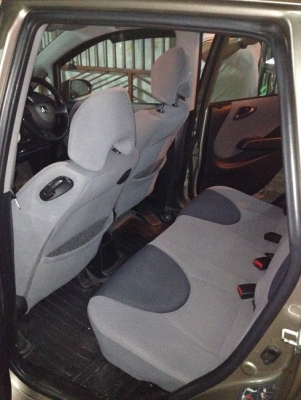 ขายJAZZ ปี04 รถมือเดียว วิ่ง13X,XXXkm.แท้ๆครับ