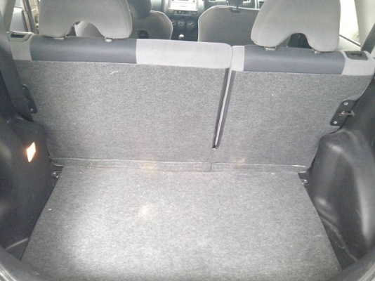 ขายJAZZ ปี04 รถมือเดียว วิ่ง13X,XXXkm.แท้ๆครับ