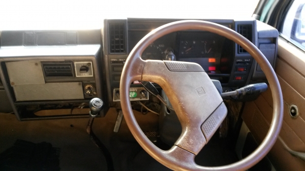 ขายรถตู้ isuzu buddy พร้อมใช้ตามสภาพ