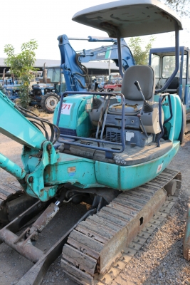 KOMATSU PC30R-8 เก่านอก เอวแน่น ปั็มแรง สภาพพร้อมใช้ KOMATSU PC30R-8 เก่านอก เอวแน่น ปั็มแรง สภาพพร้อมใช้