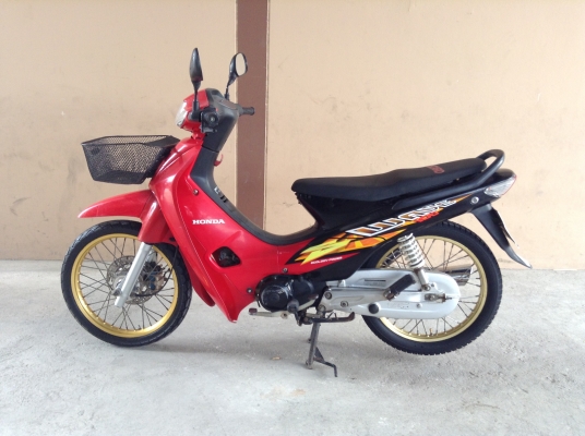 ขาย!!!เวฟ100 ปี47 รถเครื่องดีคับ ทะเบียนครบ ภาษีไม่หมด